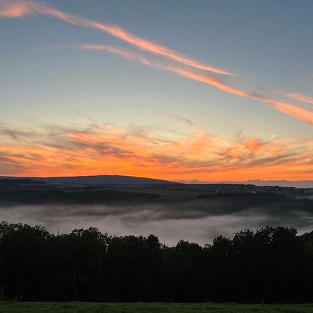 Hunsrueck Valley View Apartment With Cedar Sauna Bruschied Екстериор снимка