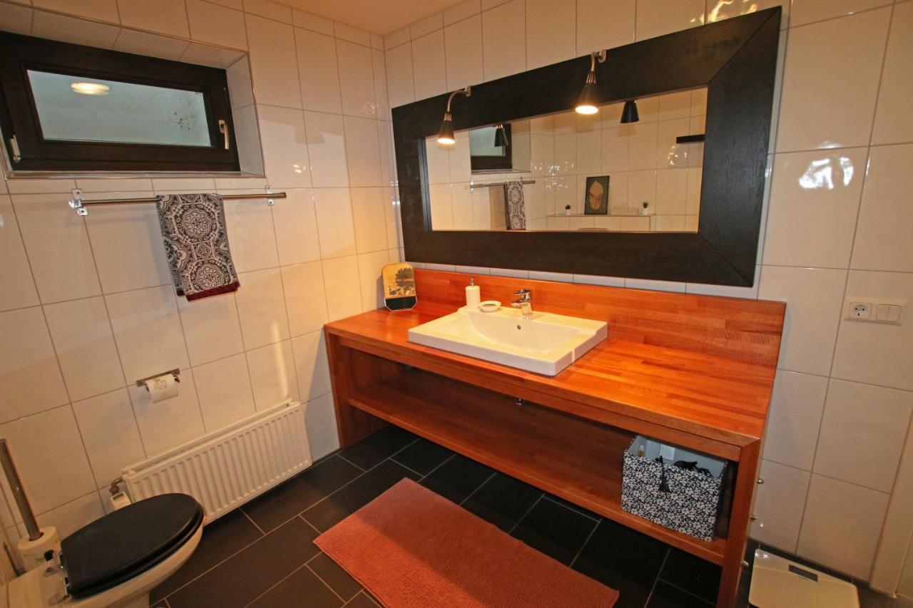 Hunsrueck Valley View Apartment With Cedar Sauna Bruschied Екстериор снимка