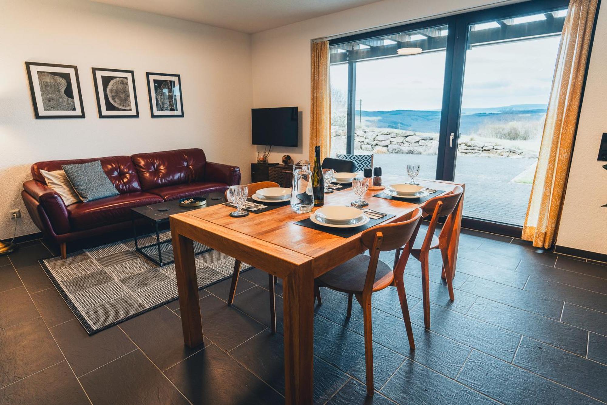 Hunsrueck Valley View Apartment With Cedar Sauna Bruschied Екстериор снимка